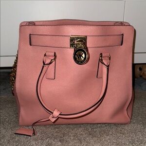 Michael Kors Hamilton Traveler